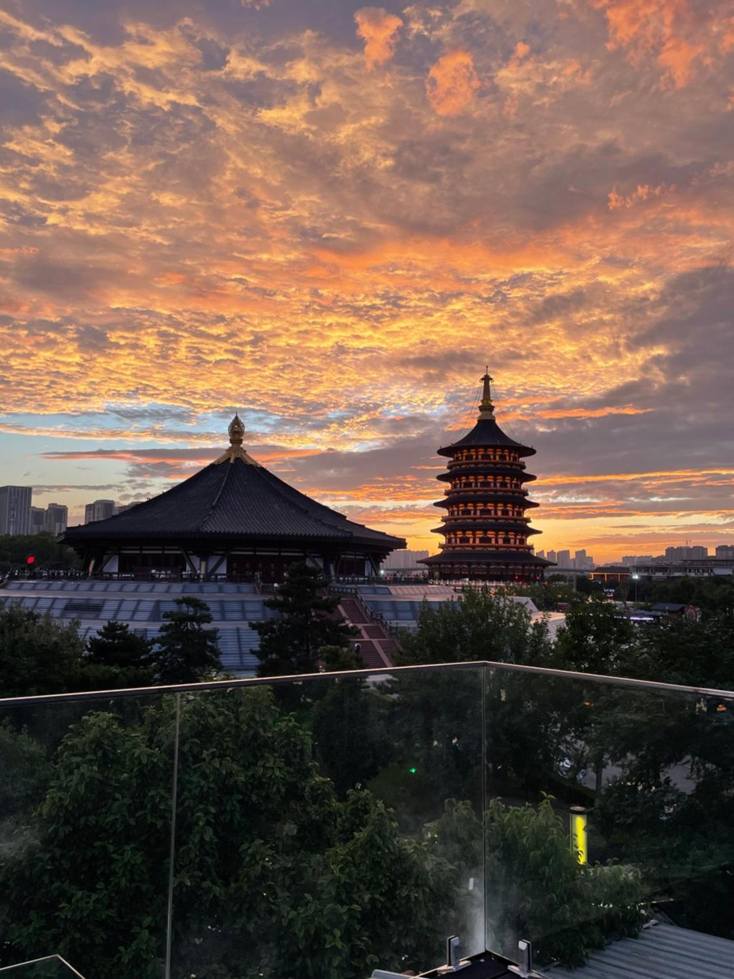 Once Artistic Inn Luoyang Luoyang  Exterior foto